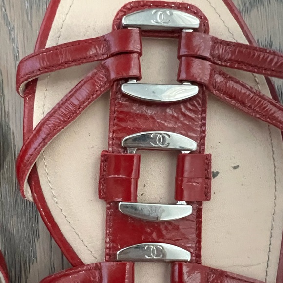 Genuine Channel Red Sandal Flat!' - Picture 2 of 8